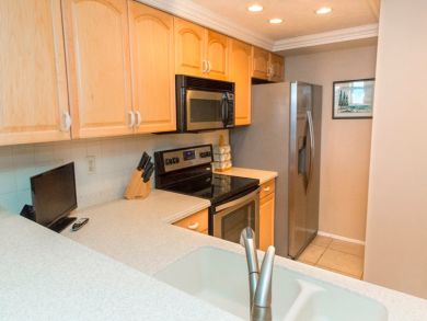 Siesta Key Vacation Rental Condo Sleeps Six